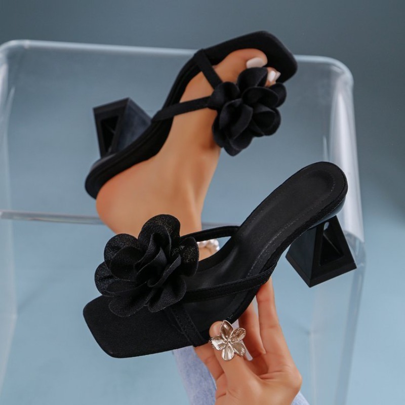 Summer Clothing Petite - Bayan 3D Çiçek Dekor Sandalet Üçgen